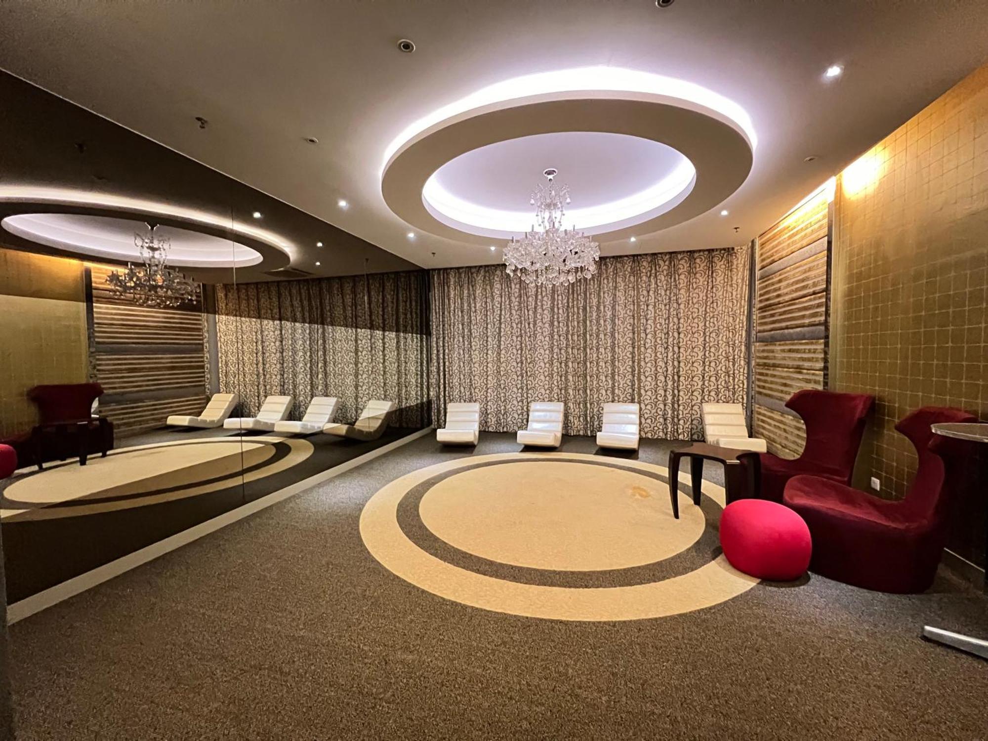 Regalia Suites & Residence By Enjoy Your Stay Kuala Lumpur Exterior foto